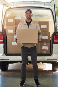 Delivery guy smiling because of ai in procurement.