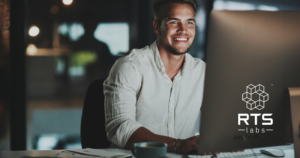 Man in futuristic room enjoying an AI application thanks to the compute power driving AI innovation.